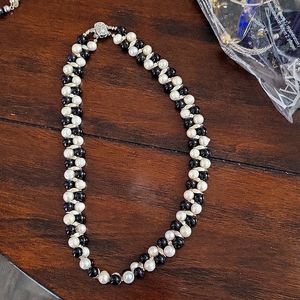 Pearl and black bead necklace and bracelet set with filigree clasps